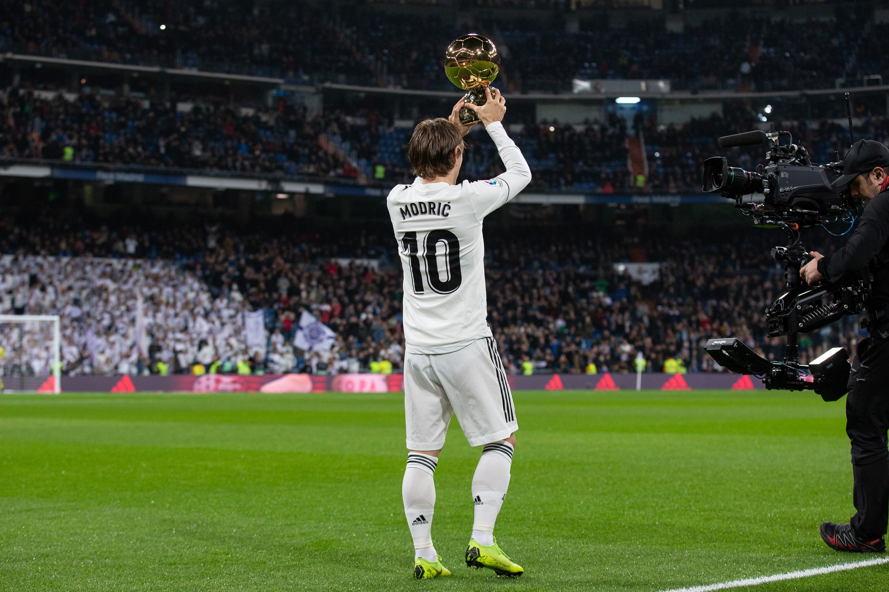 齐米卡斯：租借来罗马是我最好的选择，还不知道是否回利物浦