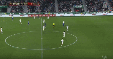 中超：北京国安3-2击败深圳队