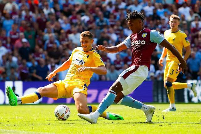 曾是首位男子体操世界冠军，退役后移居美国，如今却被美国判了刑