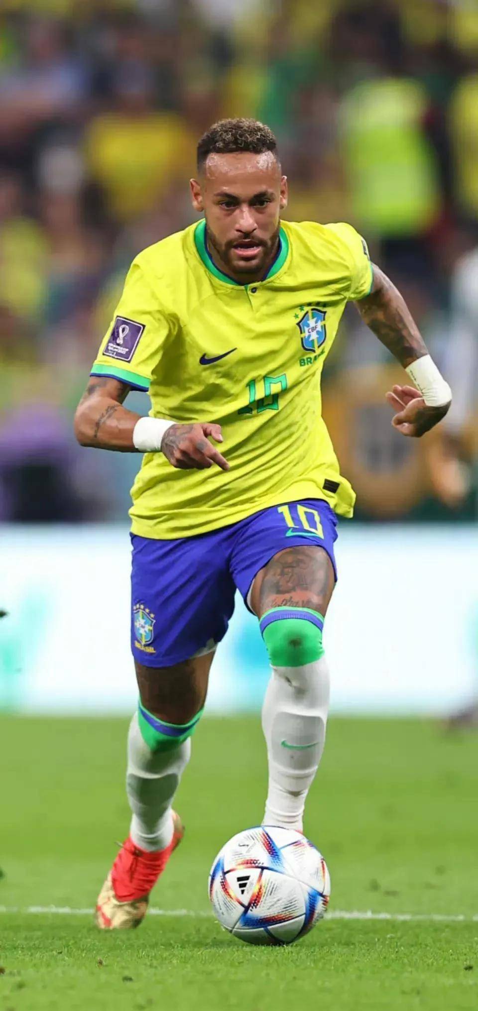 津媒：从伤势恢复进度看，巴顿和阿代米出战申花的前景不乐观（津媒：康复进展欠佳，巴顿与阿代米恐无缘战申花）