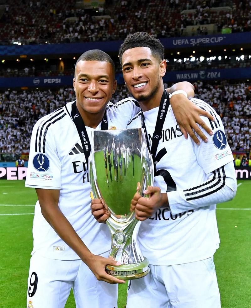 伦纳特-卡尔：踢世界杯的可能性？我全力以赴，纳帅来做决定